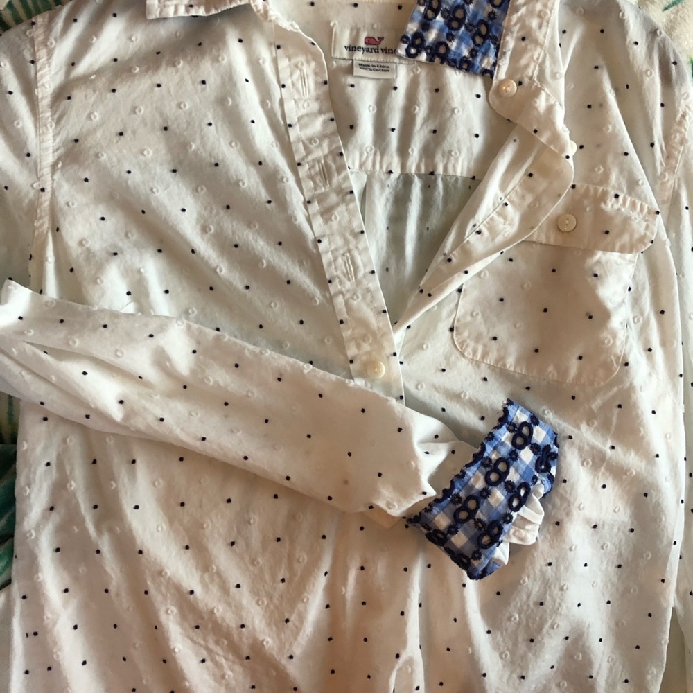 Vineyard vines detailed button down